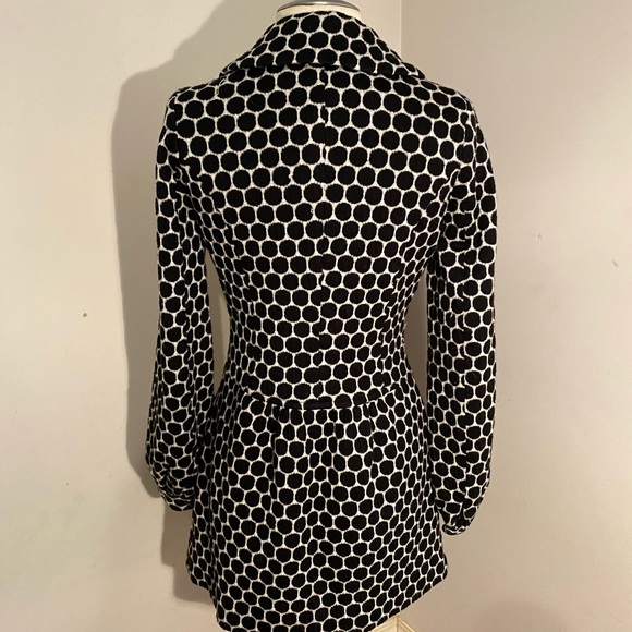 Le Chateau Jacket - Picture 2 of 2